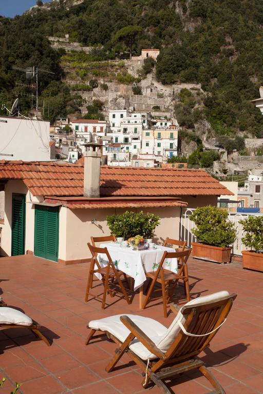 La Bifora Apartment Amalfi Luaran gambar